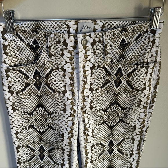 J Crew ~new ~Kickout Crop High Rise Pants in Green Snakeskin size 28 - Picture 5 of 16